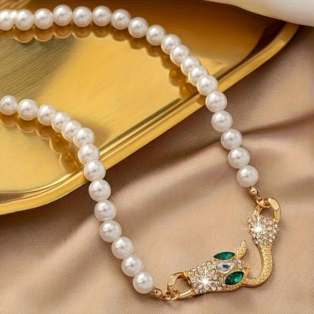 Collar de perlas con forma de serpiente |  Aline™